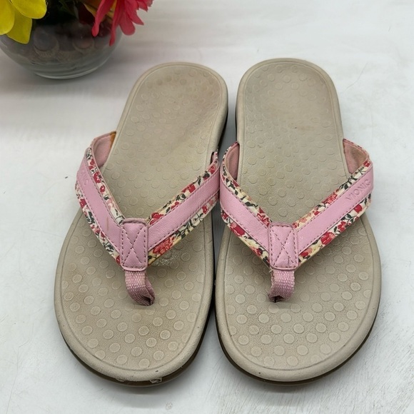 Vionic Tide Pink Floral Flip Flop orthotic sandal Size 7 VIO5074 - Picture 1 of 5